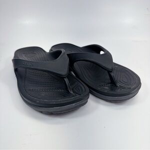 Crocs Womens 7 Classic II Black Flip Flops CN